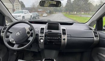 Toyota Prius Touring Hatchback full