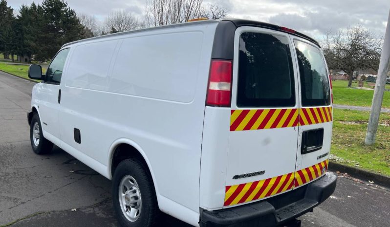 Chevrolet Express 2500 full