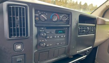 Chevrolet Express 2500 full