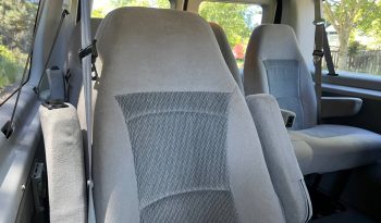 Ford E150 Vans Club Wagon full