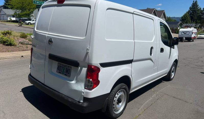 Nissan NV200 Compact Cargo S full