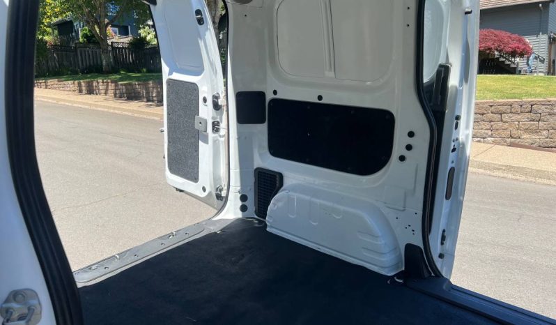 Nissan NV200 Compact Cargo S full