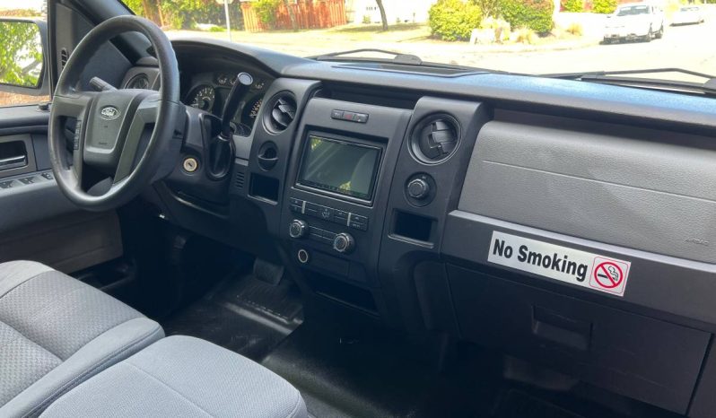 2011 Ford F-150 XL Extended cab Medium Bed full