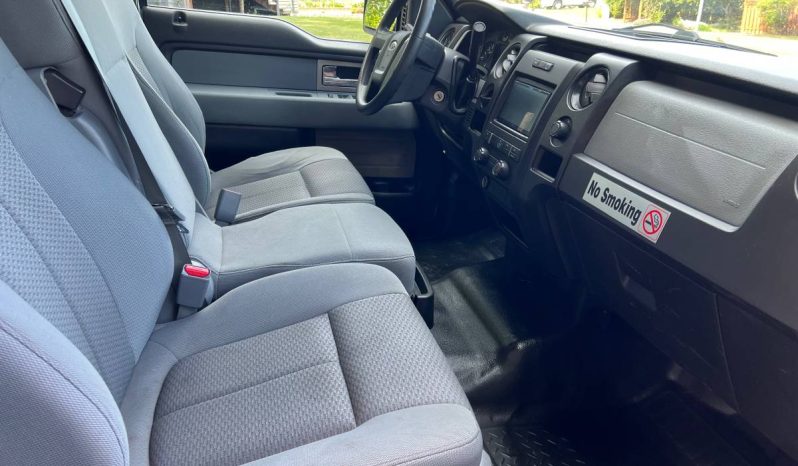 2011 Ford F-150 XL Extended cab Medium Bed full