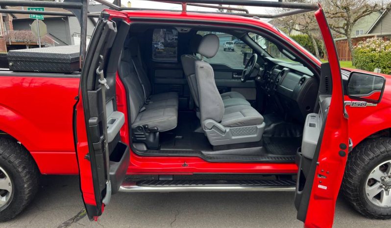 2013 Ford F-150 STX Extended Cab 4X4 Short Bed full