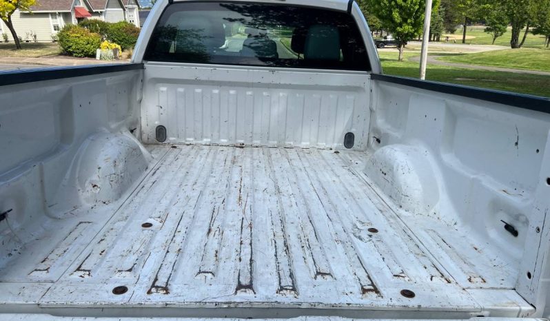 2011 Ford F-150 XL Extended cab Medium Bed full
