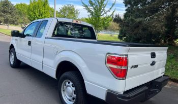 2011 Ford F-150 XL Extended cab Medium Bed full