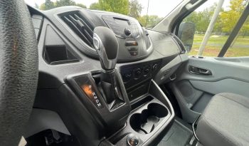 Ford Transit 150 Cargo full