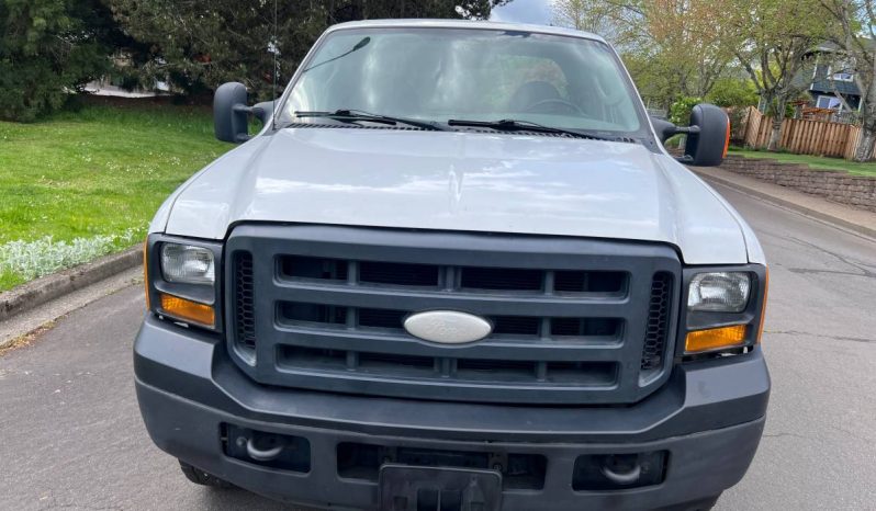 Ford Super Duty F-350 XL Extended Cab 4X4 full
