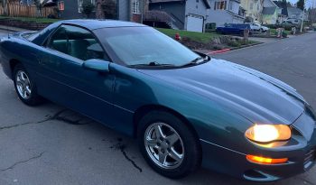 Chevrolet Camaro 3.8L V6 2D Coupe full