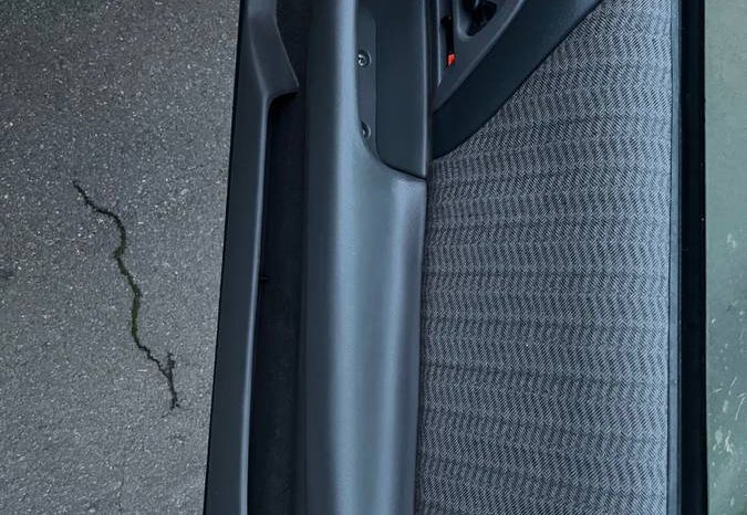 Chevrolet Camaro 3.8L V6 2D Coupe full