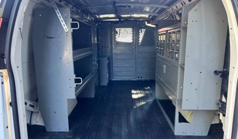 GMC SAVANA 3500 full