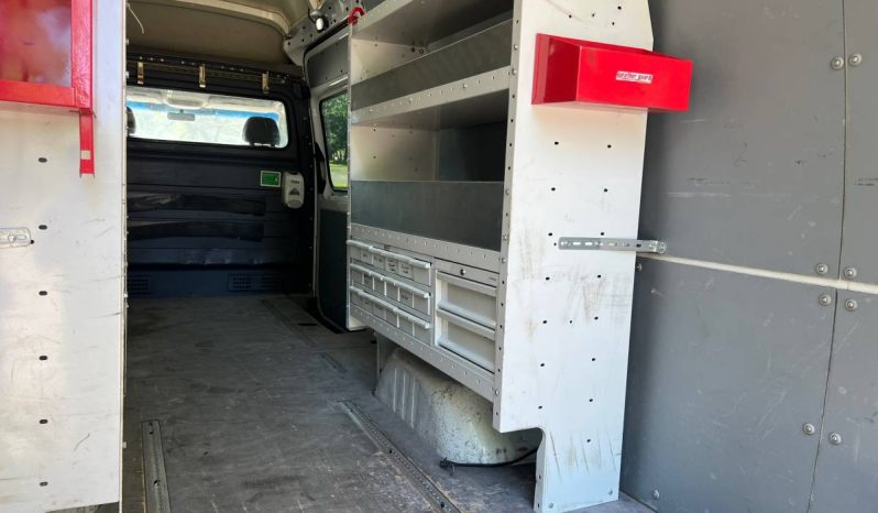 Freightliner Sprinter 3500 High Roof DRW full