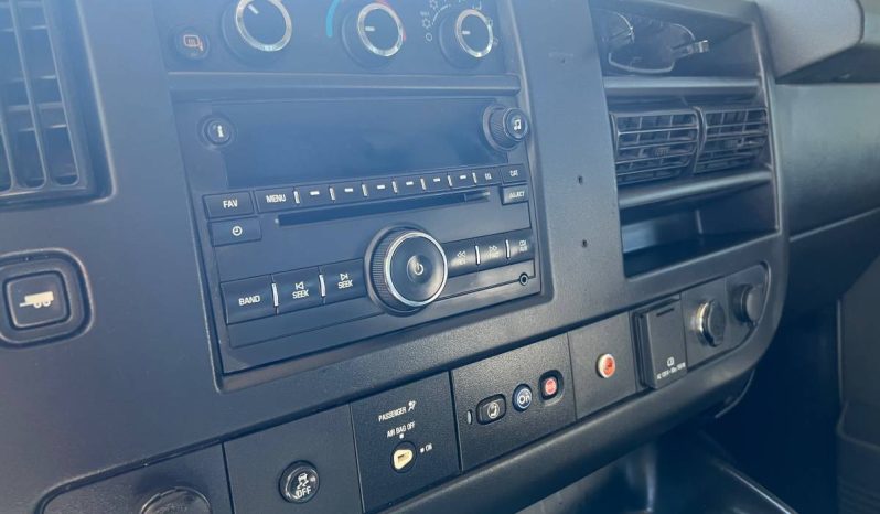 GMC SAVANA 3500 full