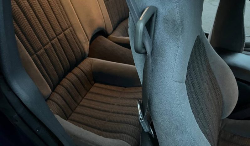 Chevrolet Camaro 3.8L V6 2D Coupe full