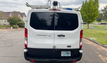 Ford Transit 150 Cargo full