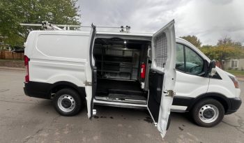 Ford Transit 150 Cargo full