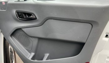 Ford Transit 150 Cargo full