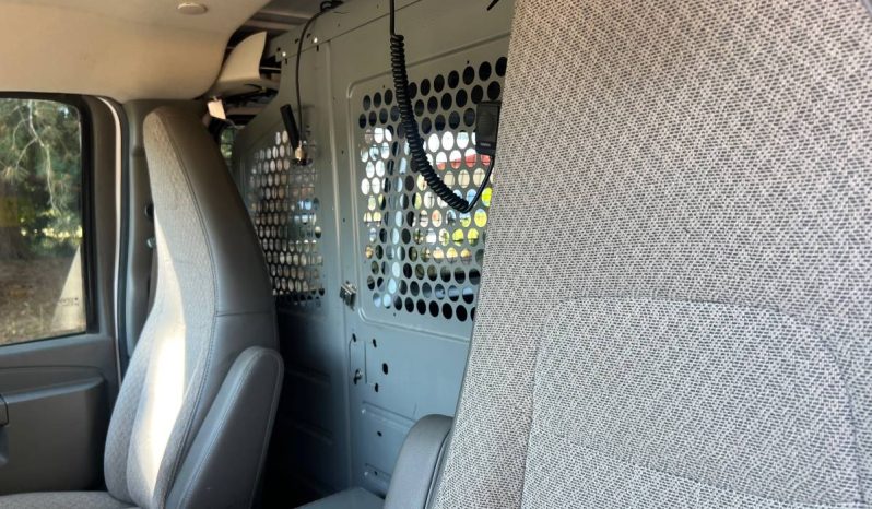 GMC SAVANA 3500 full