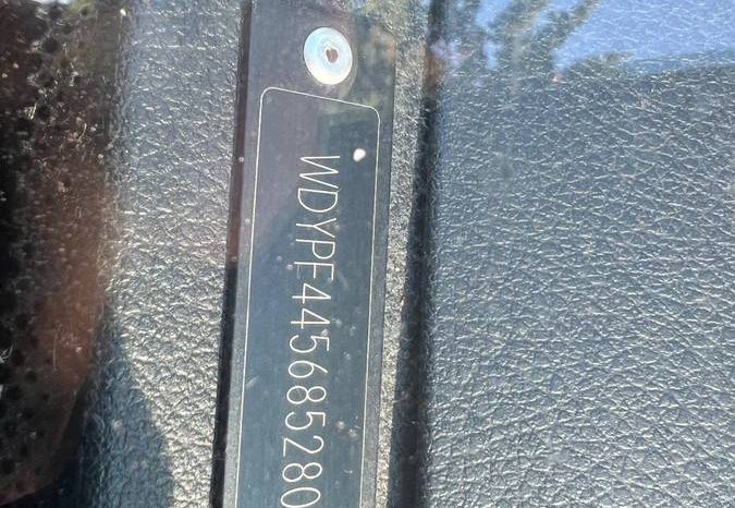 Freightliner Sprinter 3500 High Roof DRW full