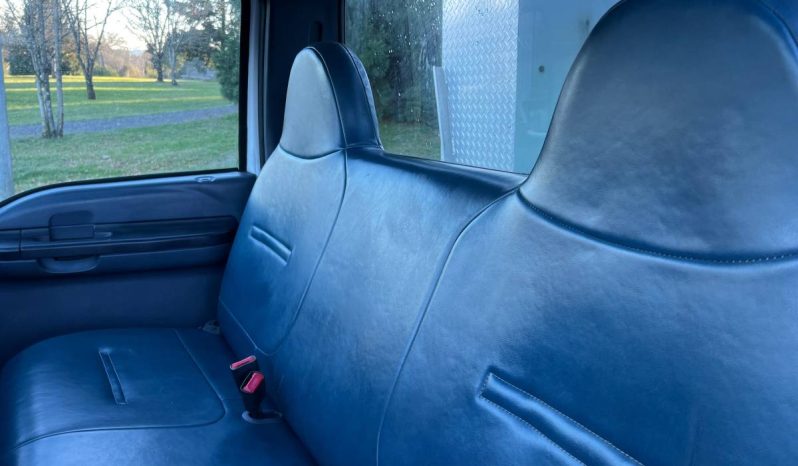 Ford F-450 Super Duty Utility+33FT Boom Lift full