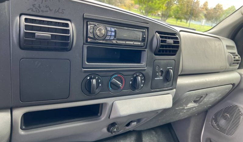 Ford Super Duty F-350 XL Extended Cab 4X4 full