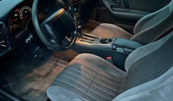 Chevrolet Camaro 3.8L V6 2D Coupe full