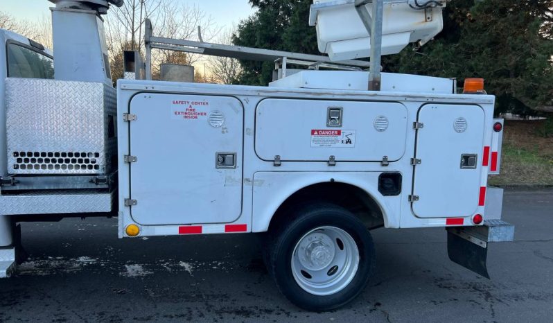 Ford F-450 Super Duty Utility+33FT Boom Lift full