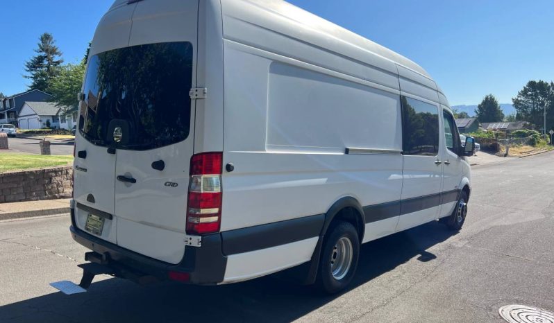Freightliner Sprinter 3500 High Roof DRW full